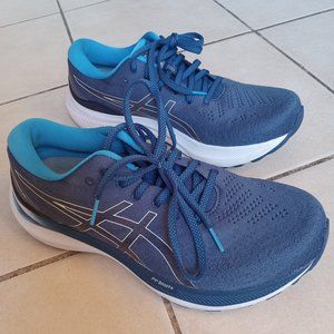 CLEARANCE: Asics Gel-Kayano 29 Running Shoes - Men's Size 9D
